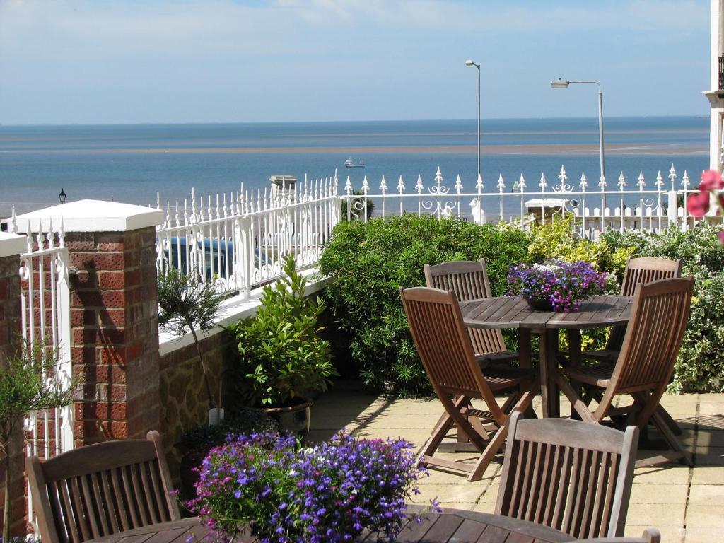 The Burleigh Hotel Hunstanton Buitenkant foto